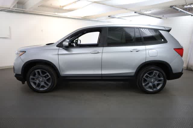 Thumbnail: 2023 Honda Passport - 3