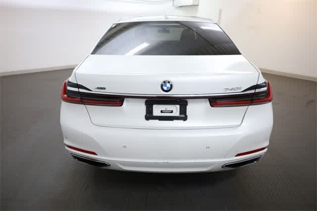 Thumbnail: 2020 BMW 7 Series - 6