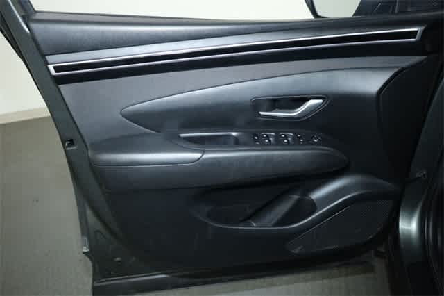 Thumbnail: 2023 Hyundai Tucson - 14