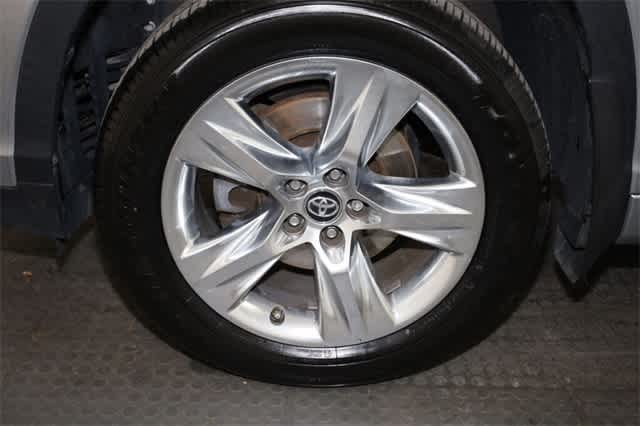 Thumbnail: 2019 Toyota Highlander - 39