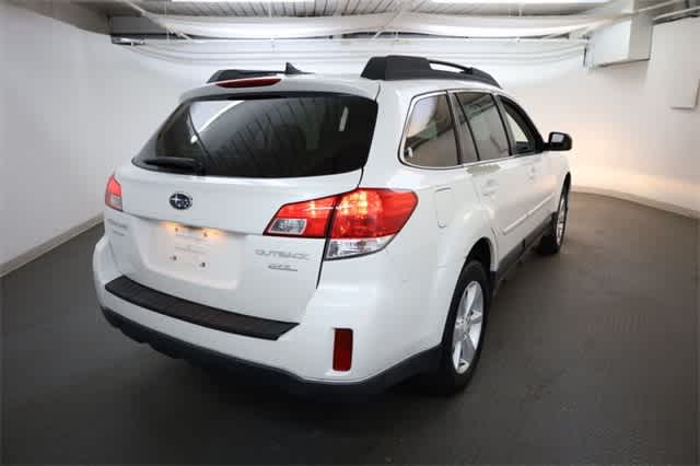 Thumbnail: 2014 Subaru Outback - 7