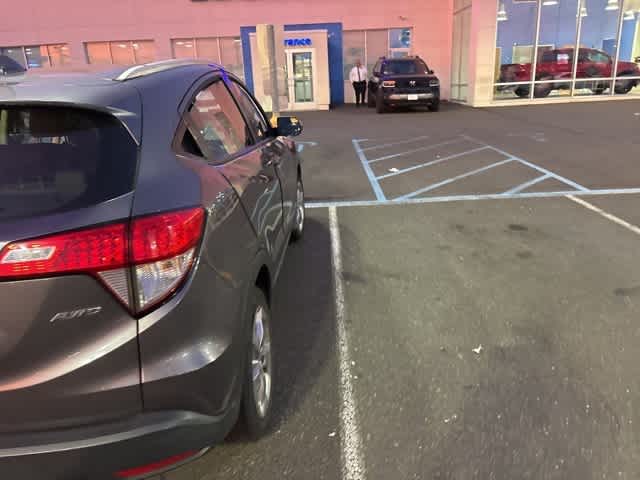 Thumbnail: 2019 Honda HR-V - 11