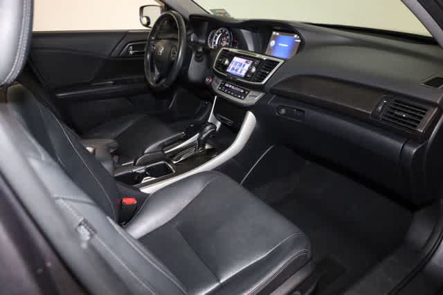 Thumbnail: 2013 Honda Accord - 32