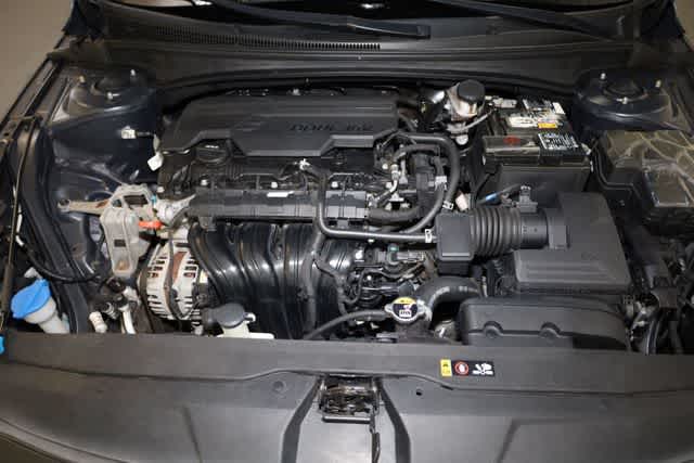 Thumbnail: 2021 Hyundai Elantra - 34
