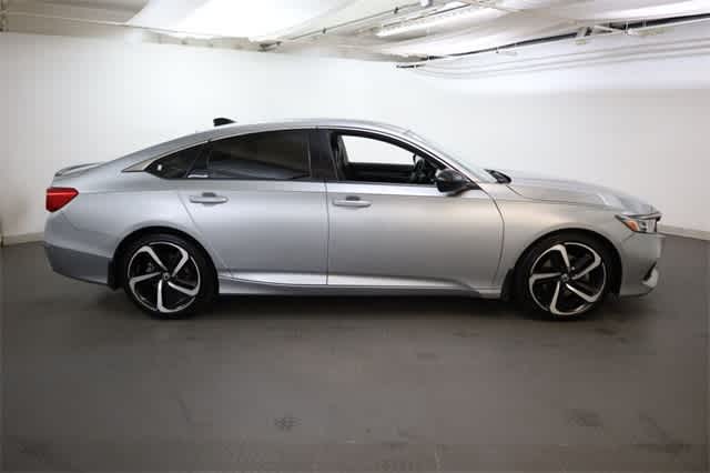 Thumbnail: 2022 Honda Accord - 9