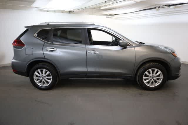 Thumbnail: 2018 Nissan Rogue - 9