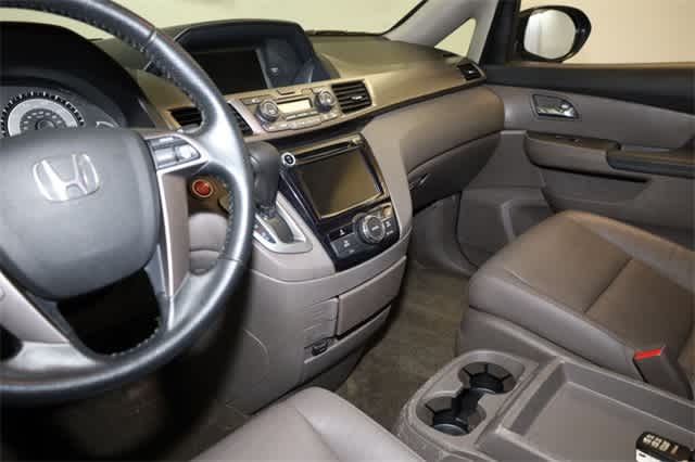 2015 Honda Odyssey EX-L 24