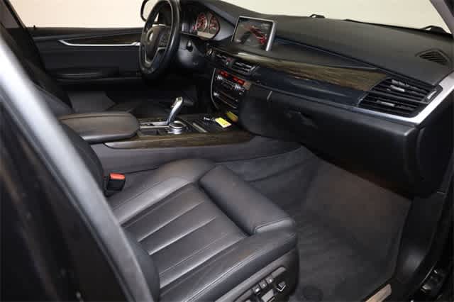 Thumbnail: 2015 BMW X5 - 38