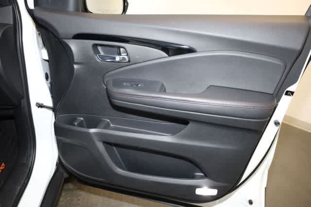 Thumbnail: 2023 Honda Ridgeline - 22