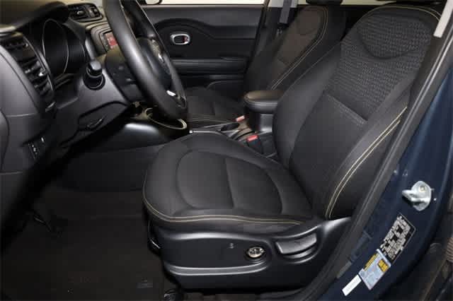 Thumbnail: 2015 Kia Soul - 15