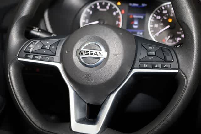 Thumbnail: 2020 Nissan Sentra - 32