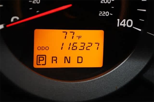 Thumbnail: 2011 Toyota RAV4 - 25