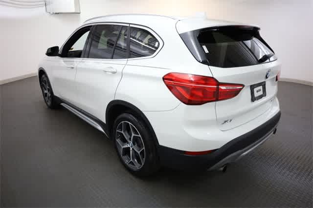 Thumbnail: 2019 BMW X1 - 4