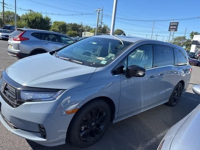 Thumbnail: 2023 Honda Odyssey - 3