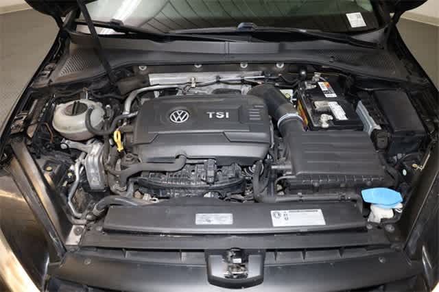 Thumbnail: 2016 Volkswagen Golf - 33