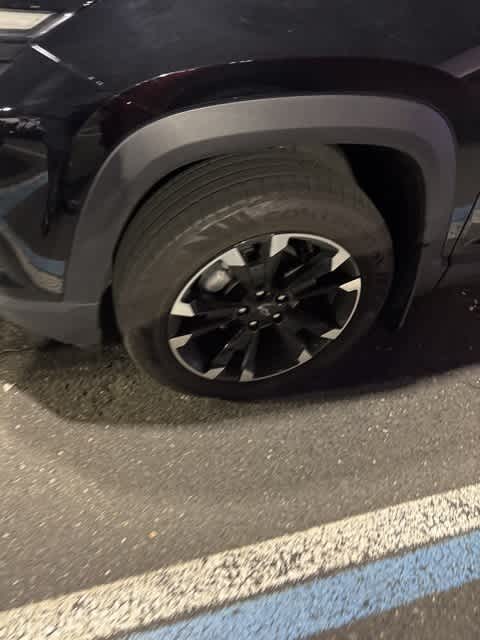 Thumbnail: 2025 Chevrolet Equinox - 3