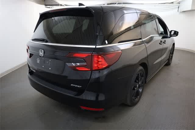 Thumbnail: 2023 Honda Odyssey - 7