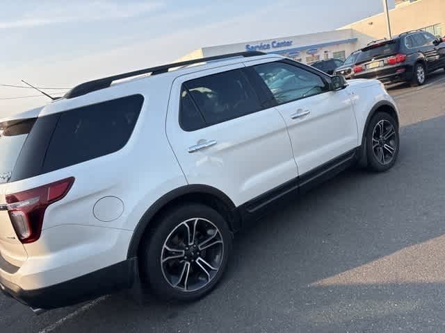 Thumbnail: 2014 Ford Explorer - 11
