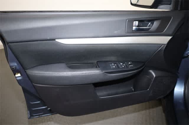 Thumbnail: 2013 Subaru Outback - 13