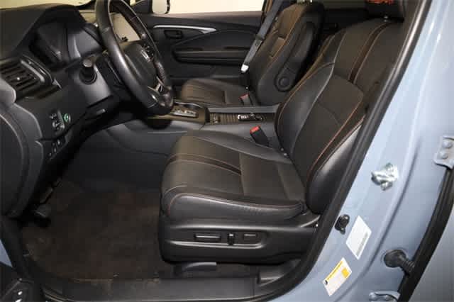 Thumbnail: 2023 Honda Passport - 15