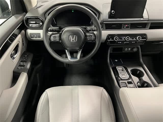 Thumbnail: 2025 Honda Pilot - 11