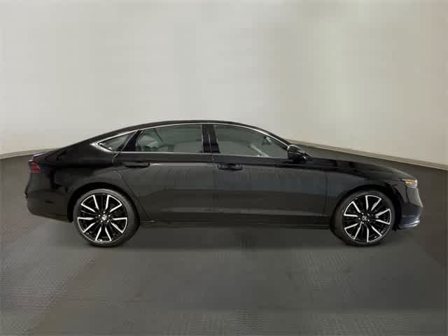 Thumbnail: 2025 Honda Accord - 8