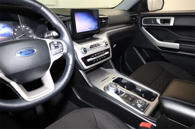 Thumbnail: 2021 Ford Explorer - 24