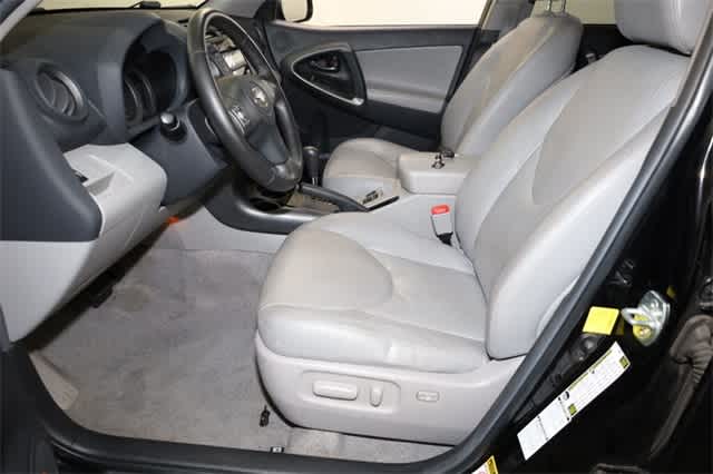 Thumbnail: 2011 Toyota RAV4 - 15