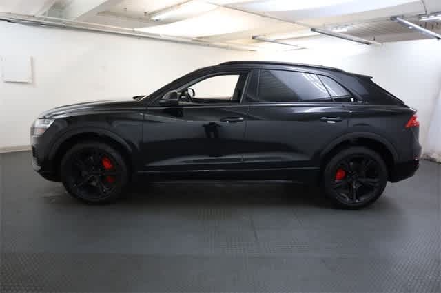 2022 Audi Q8 Premium 3