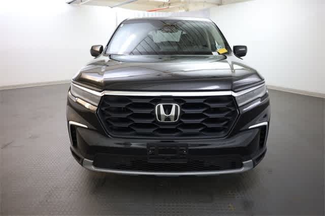 Thumbnail: 2023 Honda Pilot - 14
