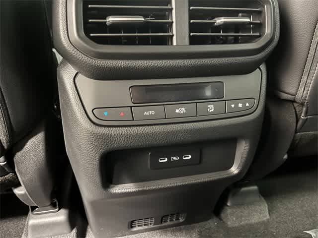 Thumbnail: 2025 Honda Pilot - 19