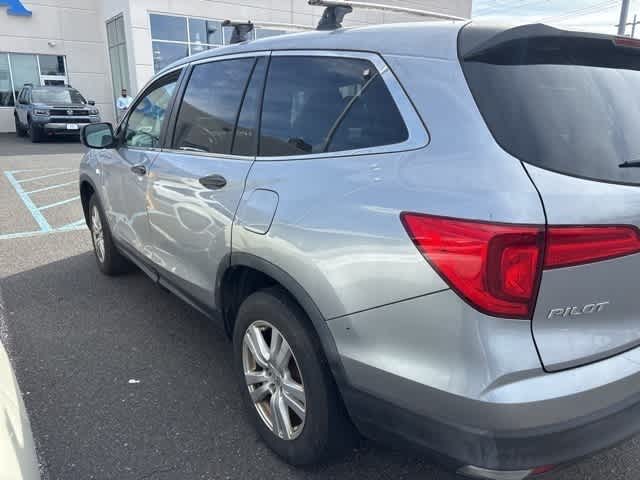 Thumbnail: 2016 Honda Pilot - 12