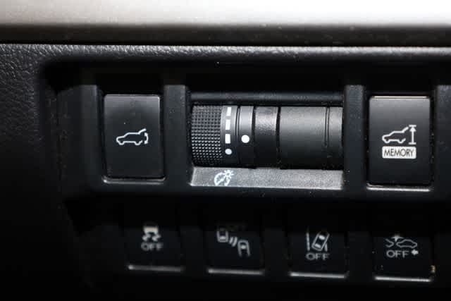 Thumbnail: 2018 Subaru Outback - 19