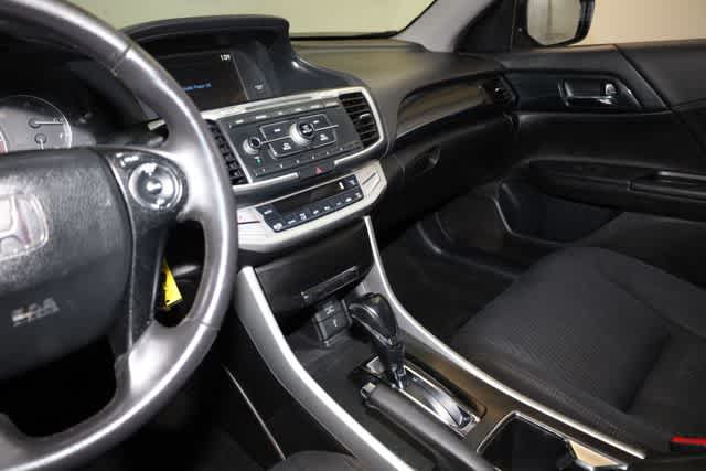 Thumbnail: 2013 Honda Accord - 16
