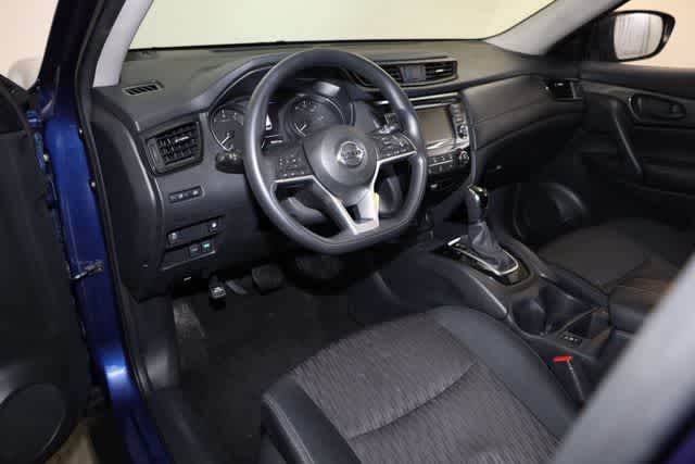 Thumbnail: 2019 Nissan Rogue - 14