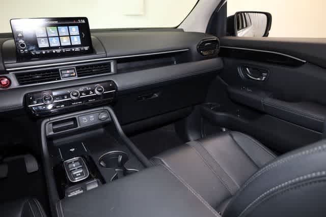 Thumbnail: 2024 Honda Pilot - 24