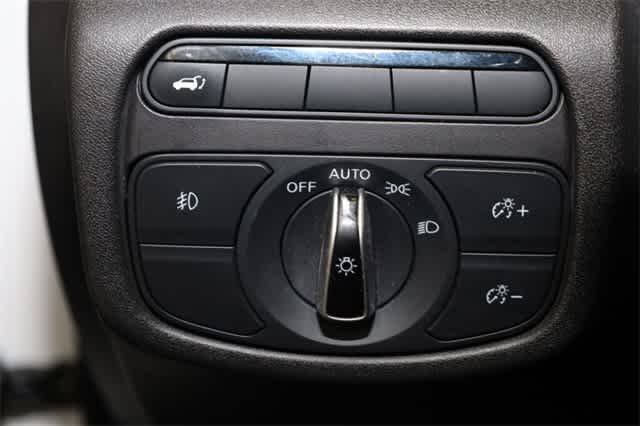 Thumbnail: 2019 INFINITI QX50 - 26