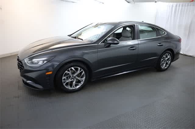 Thumbnail: 2021 Hyundai Sonata - 3