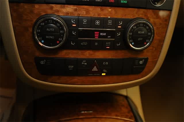 Thumbnail: 2008 Mercedes-Benz R-Class - 24