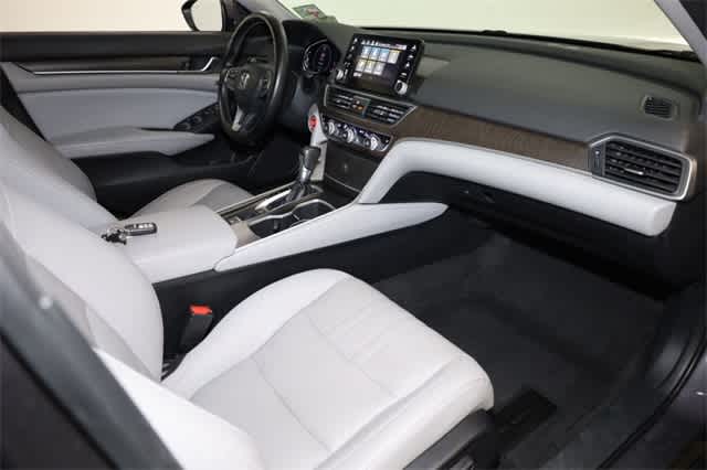 Thumbnail: 2018 Honda Accord - 19