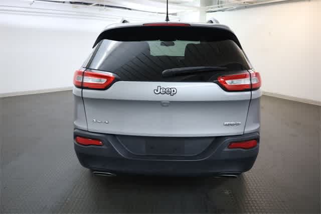 Thumbnail: 2015 Jeep Cherokee - 6