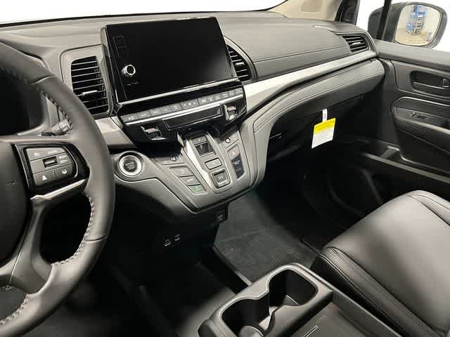 Thumbnail: 2026 Honda Odyssey - 17