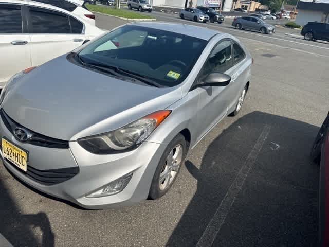 Thumbnail: 2013 Hyundai Elantra - 4
