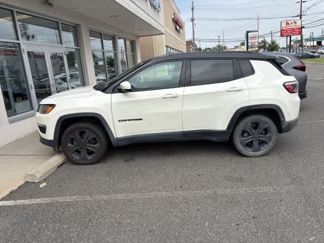 Thumbnail: 2019 Jeep Compass - 4