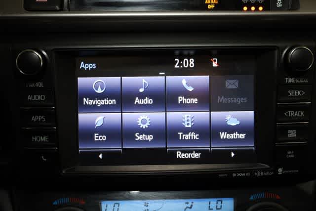 Thumbnail: 2017 Toyota RAV4 - 25