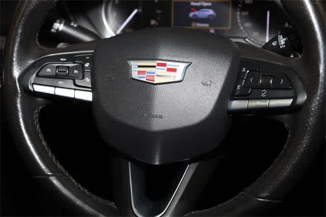 Thumbnail: 2020 Cadillac XT4 - 35