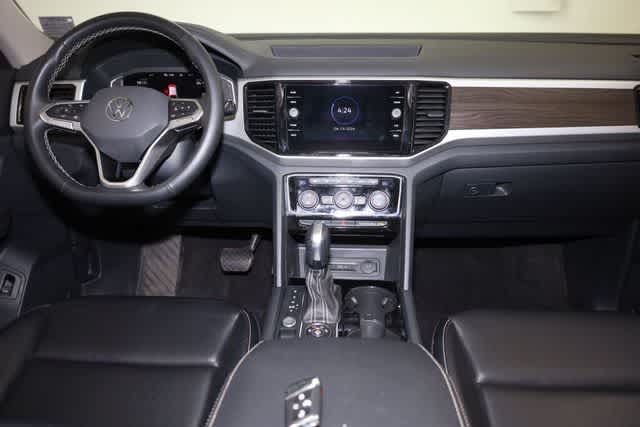 Thumbnail: 2022 Volkswagen Atlas - 23