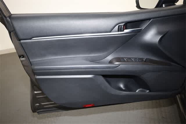 Thumbnail: 2021 Toyota Camry - 13