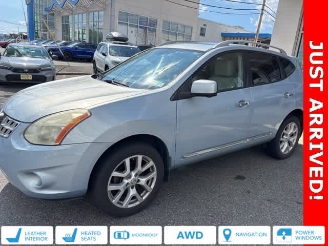Thumbnail: 2013 Nissan Rogue - 1