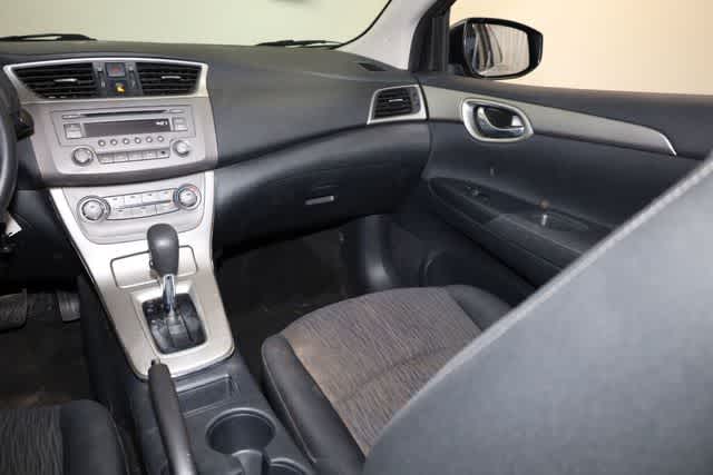 Thumbnail: 2014 Nissan Sentra - 23